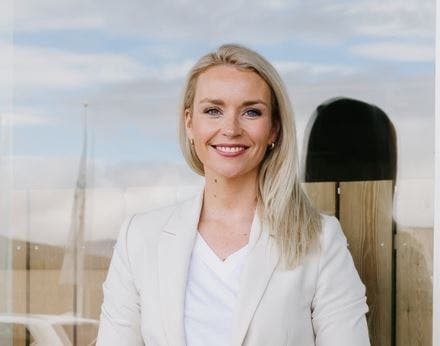 Guðrún Aðalsteinsdóttir